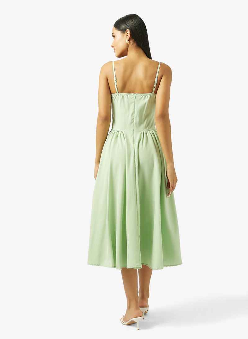 جينجر فستان بتصميم أميرة بياقة قلب وخصر ضيق - Image 2